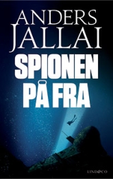 Bild på bokomslag för Spionen på FRA