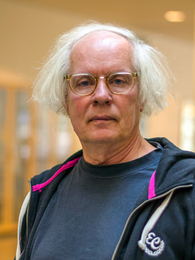 Portrait image of Ulf Stark