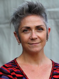 Portrait image of Denise Mina
