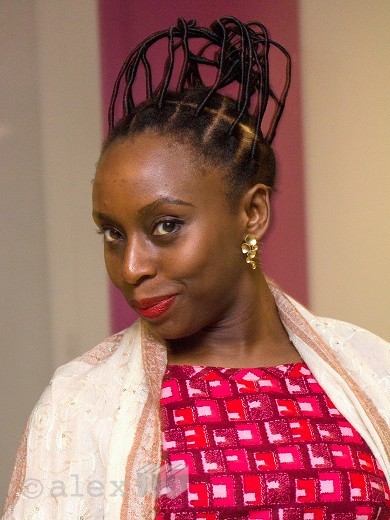 Författarporträtt av Adichie, Chimamanda Ngozi