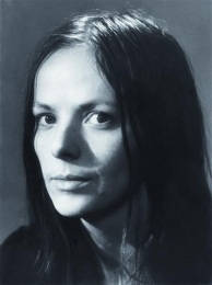 Författarporträtt av Renberg, Margareta