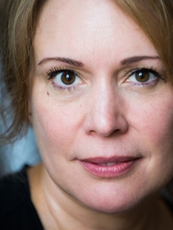 Portrait image of Cecilia Ekbäck